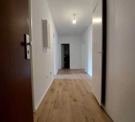 *erster Monat Mietfrei* 3 - Zimmer Wohnung mit Balkon, 74 m² in Hamm Herringen