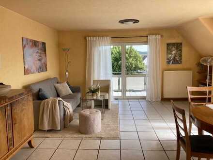 Maisonette- Wohnung mit 3 Balkonen in ruhiger Lage