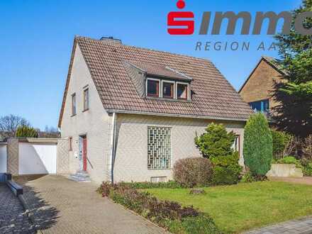 Freistehendes Einfamilienhaus in ruhiger, begehrter Wohnlage