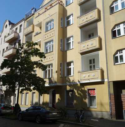 1-Zimmer-Wohnung zwischen Schillerpark und Humboldthain: Ruhige EG-Wohnung im gepflegtem Altbau