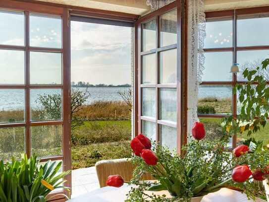 Traumgrundstück mit Villa in erster Reihe zur Schlei mit Blick auf Arnis