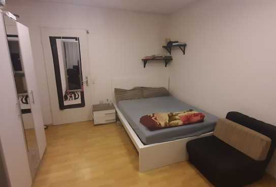 Spacious room in Stuttgart West WG