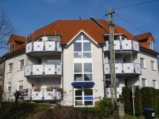 freundliche 5,5 Zimmer Wohnung in Durchholz mit Loggia, Terrassen und Garten