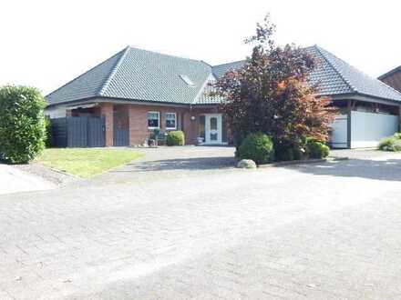 RESERVIERT!!! Schicker Bungalow, Baujahr 2002 mit teilweise ausgebautem Dachgeschoss