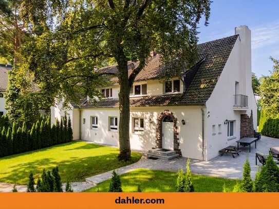 Große Familienvilla mit Seeblick in absoluter Toplage am Großen Wannsee