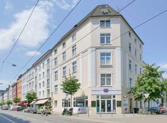 Flingern: wunderschöne 2-Zimmer-Wohnung im gepflegten Mehrfamilienhaus mit Balkon