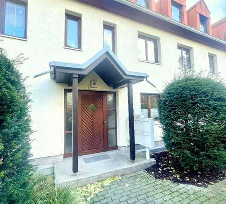 LEIPZIG-PROBSTHEIDA * 4-ZIMMER-WOHNUNG mit SÜDBALKON * TG-STELLPLATZ * VERMIETET