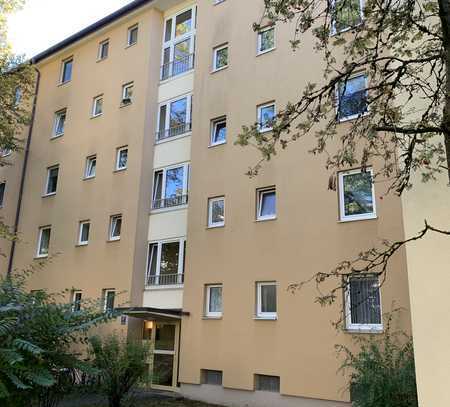 1-Zimmer-Wohnung in beliebter Lage Parkstadt Bogenhausen mit Top Anbindung