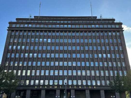 Helles Büro im Brahmskontor mitten in der Stadt