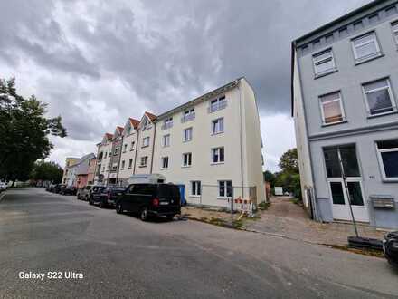 Erstbezug: stilvolle 4-Zimmer-Wohnung mit Balkon in Güstrow