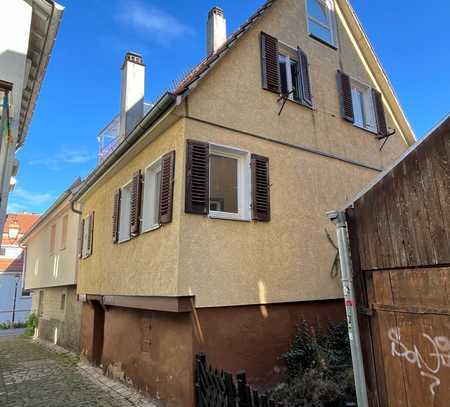 Charmantes Altstadthaus mit Mini-Garten