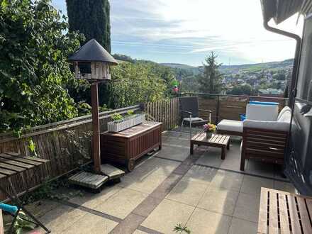 Helle 3-Zimmer-Wohnung mit Terrasse