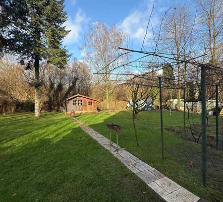 Tolles zwei Familienhaus + kleinen Gewerbe