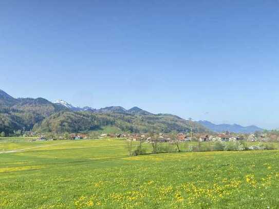 Sonnige Terrassenwohnung mit Garten - Erstbezug- in zentraler Lage von Bergen