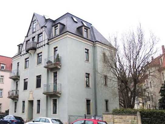 großzügige 2-RW mit Terrasse und Küche zur kostenlosen Nutzung