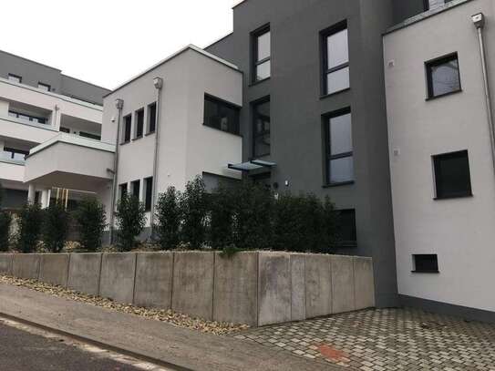 stilvolle Penthousewohnung 4 ZKB in Toplage in Homburg-Sanddorf