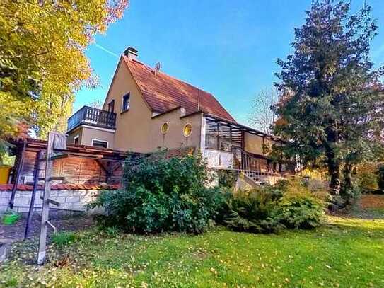 Einfamilienhaus mit traumhaften Garten