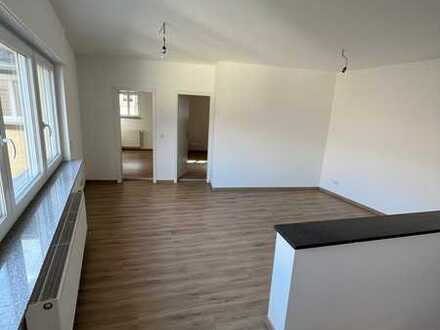 Schicke sanierte Maisonettewohnung in zentraler Lage von Wachtberg Gimmersdorf