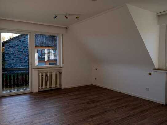 Gemütliche 2-Zimmer-Wohnung mit Balkon in Boppard