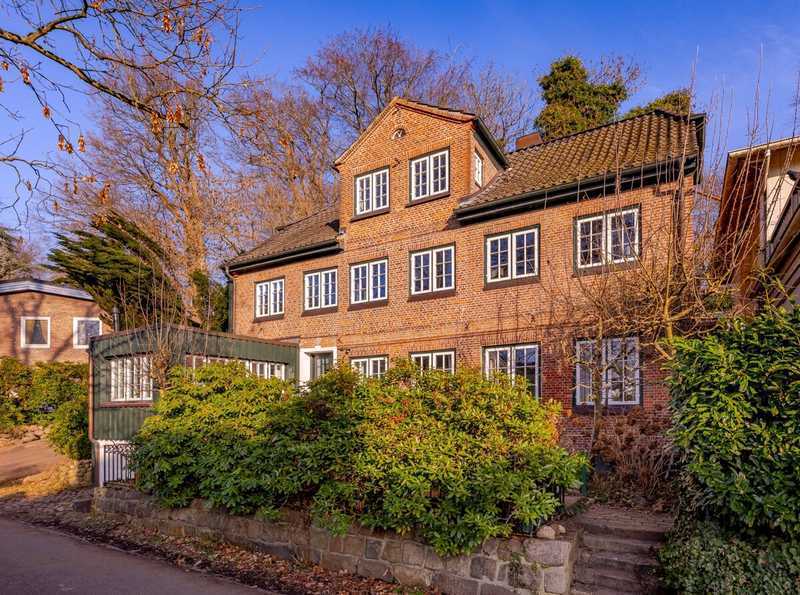 Historischer Charme zwischen Elbe und Parks