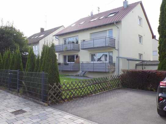 Schöne komplett modernisierte 2-Zimmerwohnung in Kernen-Rommelshausen