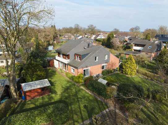 Wundervolles Einfamilienhaus mit traumhaften Garten in Bremen, Oberneuland