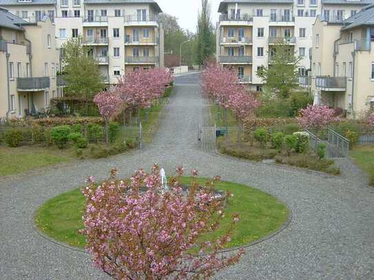 Helle Singlewohnung mit Südbalkon