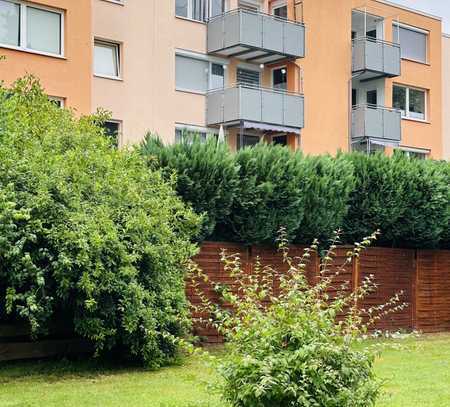 Helle, komplett renovierte 3-Zimmer Wohnung in Detmerode mit Balkon