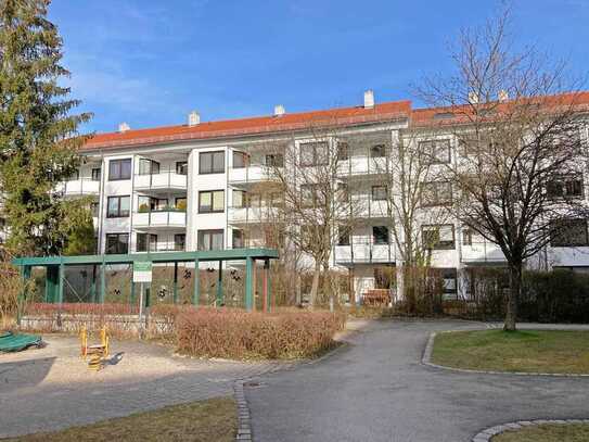 Helle 2-Zimmerwohnung mit schönem Westbalkon...