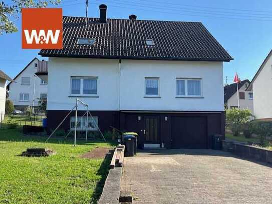 Großzügiges 2 Familienhaus mit schönem Garten in Steinegg