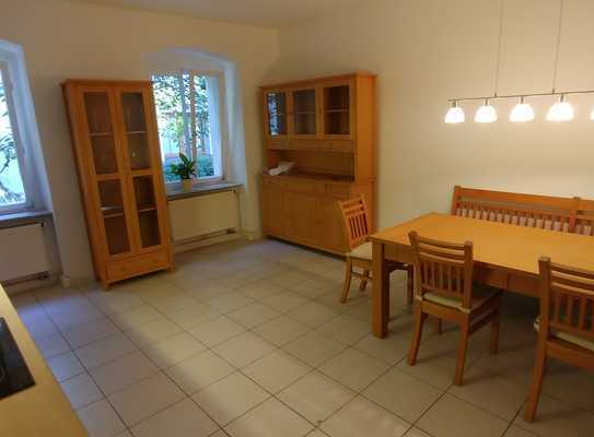 Ruhige 2,5 Zimmer Altbauwohnung in Regensburg Kreuzgasse