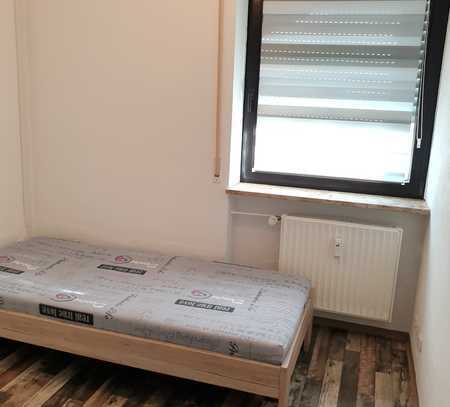 Sehr kleines 1-Zimmer-Appartment im Erdgeschoss