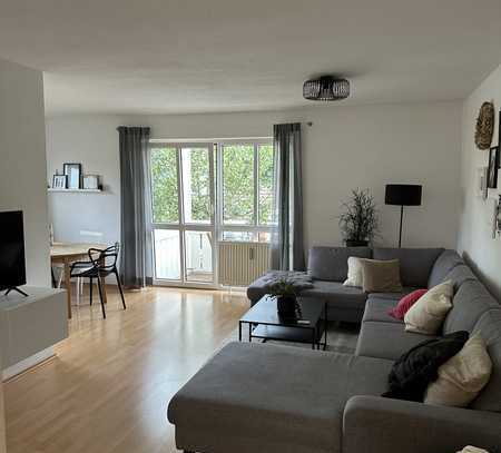 Sonnige 3-Zimmer-Wohnung mit Balkon in Mering