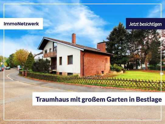 Ihr Traumhaus wartet! Zweifamilienhaus mit großem Garten in bester Lage