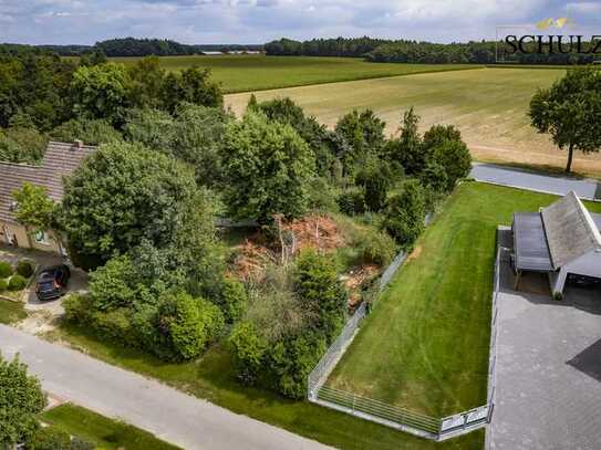 ! Reserviert ! Traumhaftes Baugrundstück mit Baumbestand in bester Lage von Resthausen zu verkaufen