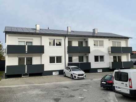 Sicherheit in Zeiten der hohen Inflation! Modernisiertes MFH mit 6 WE und PV-Anlage - 4,96 % Rendite