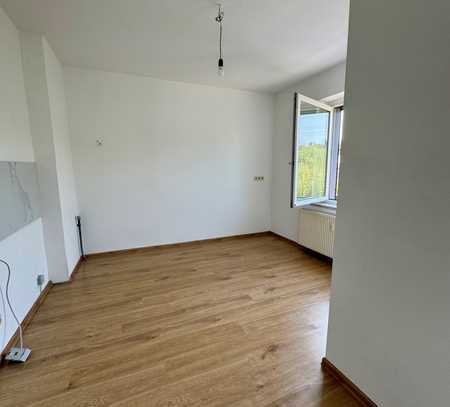 !! 1. Monat mietfrei !! Schöne 2-Zimmer-Wohnung in Seegebiet Mansfelder Land