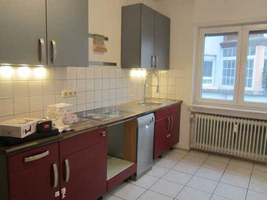 Plankstadt, freundliche 3 Zimmerwohnung