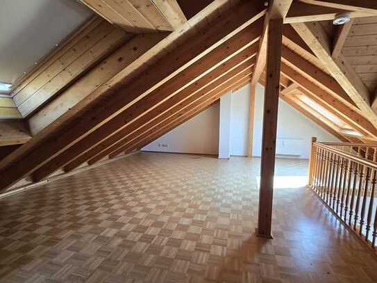 ++++ 4,0-Zimmerwohnung mit Balkon! ++++