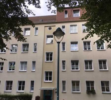 Die ideale Zweitwohnung . Möblierte Wohnung in der Nähe der Uni-Klink und Hanse-Kaserne