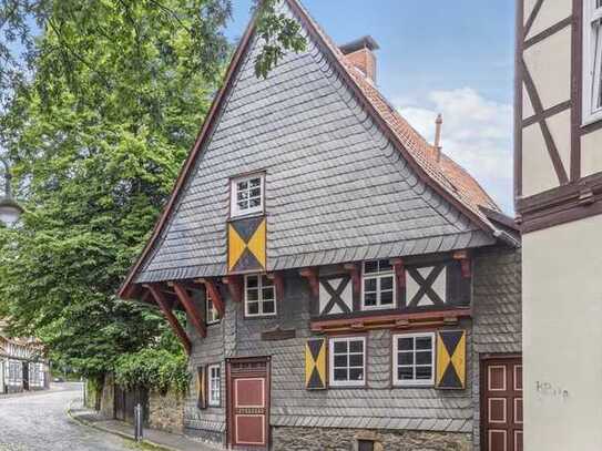 Provisionsfrei – Mit Liebe zum Detail restauriert: 
Alte Berg-Schmiede am Rande der Altstadt