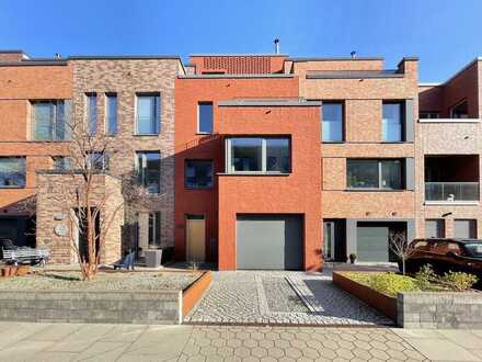 IHR PERSÖNLICHER DESIGN-TRAUM - STADTHAUS IN DER FINKENAU