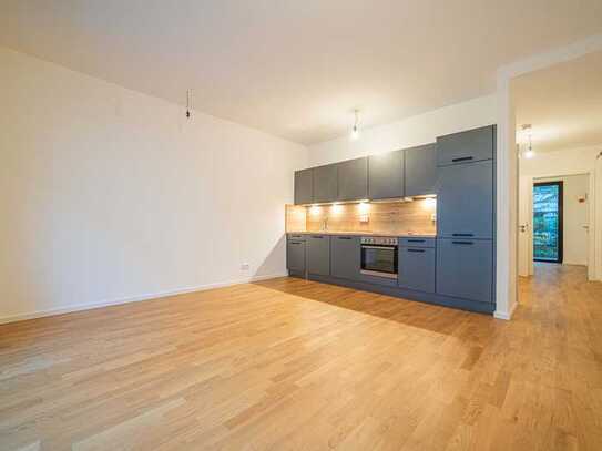 2 room ground floor apartment with terrace in Mitte