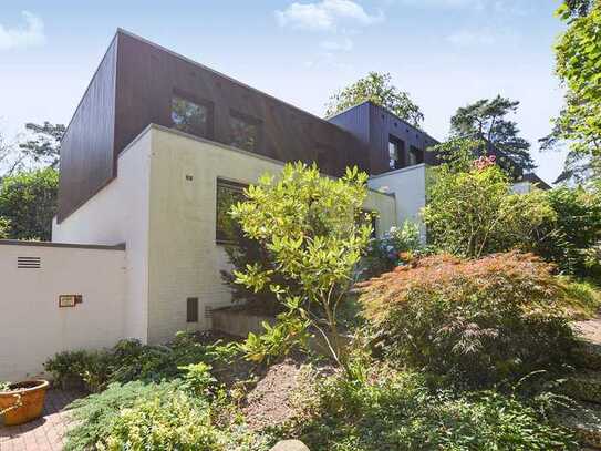 Idylle in Blankenese: Gemütliches Reihenhaus mit herrlicher Sonnenterrasse, Garten und sep.Garage..!