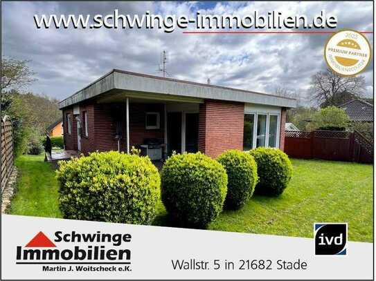 SCHWINGE IMMOBILIEN Stade: Bungalow mit Tiefgarage und schöner Grillterrasse!