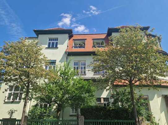 Dresden-Trachau - Wunderschöner Altbau mit Balkon