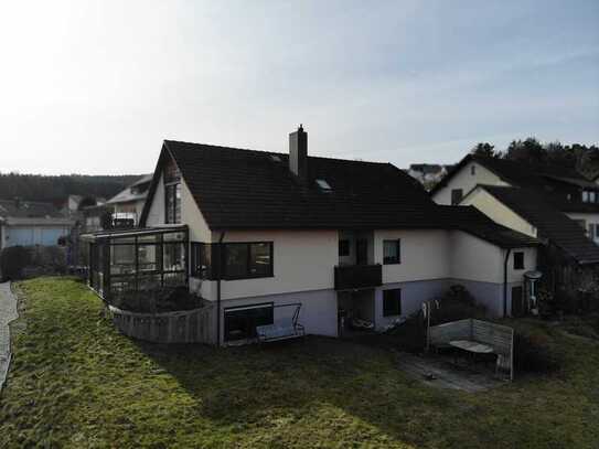 Großzügiges Einfamilienhaus mit traumhaften Fernblick über Neunburg vorm Wald