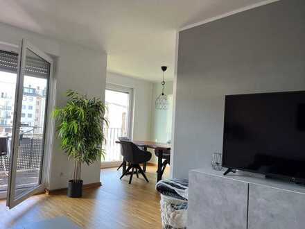 Untermiete (3M - Feb-Apr): 2 Zimmer vollmöbiliert in Ehrenfeld+TG Stellplatz+alle NK:1800€