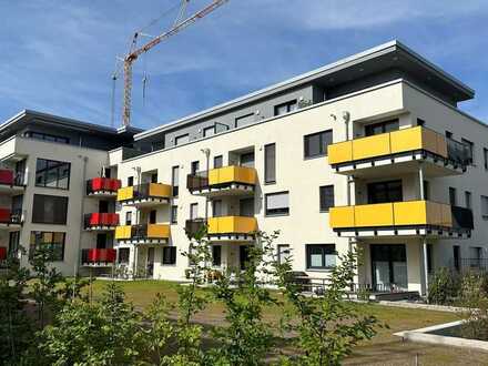 „Friedrichspark“: Neubau, heller Wohn-, Essbereich, Balkon, Einbauküche, ab 01.07.2024