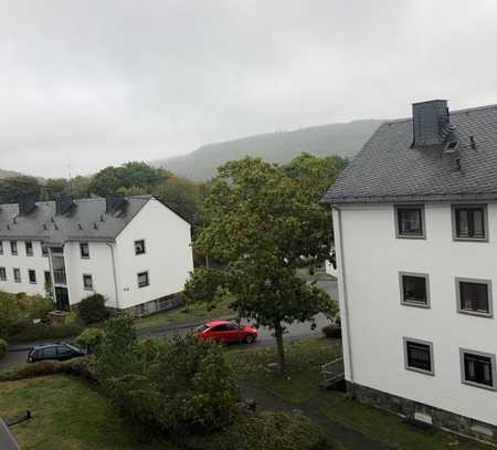 Hoch über IdarOberstein- renovierte 3-Zimmerwohnung